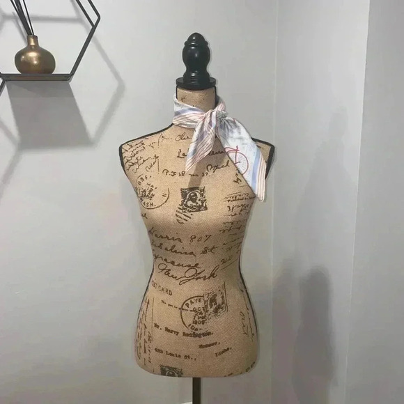 Silk Scarf - Square - Picture 2 of 3